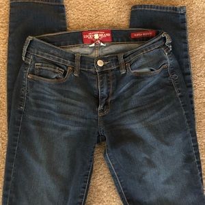 2 long lucky brand skinny jeans